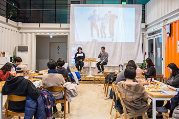 도봉문화정책 연구 포럼이 진행되고 있는 모습입니다.